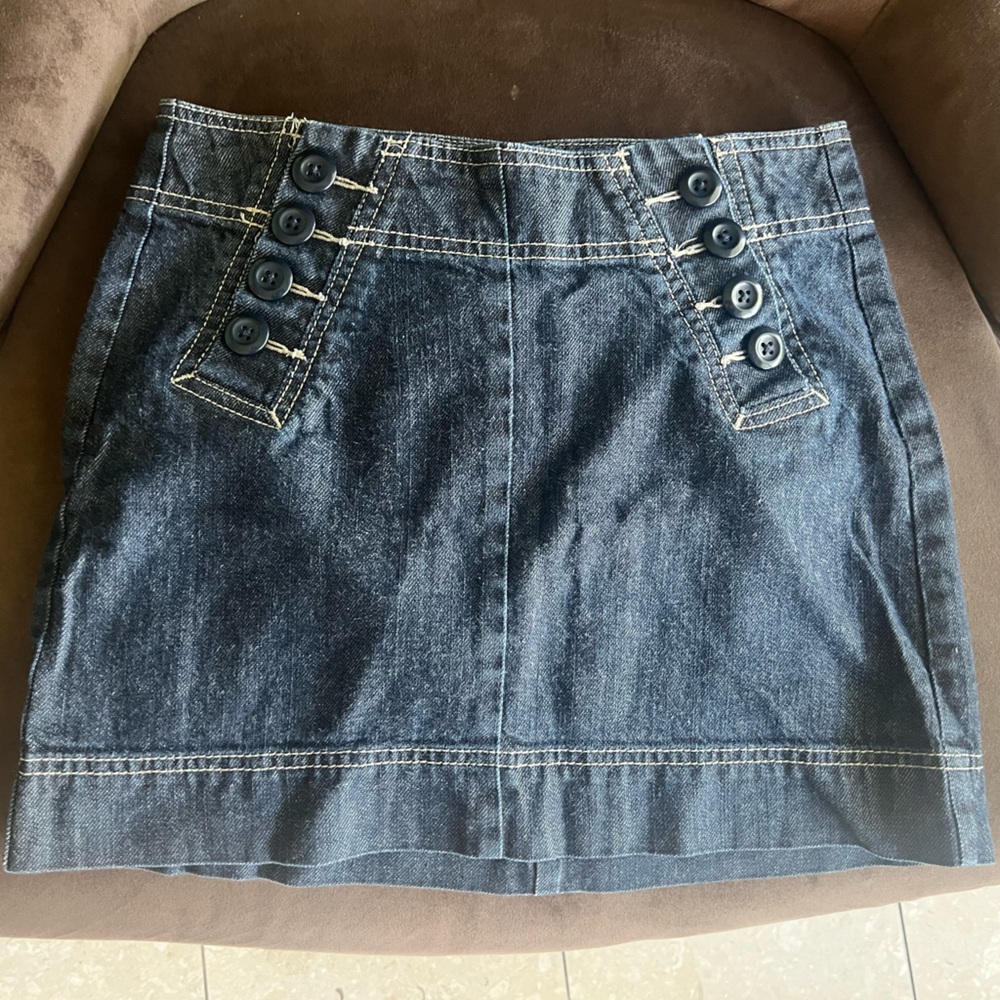 Gap Mini skirt